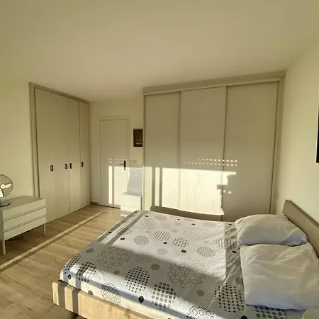 2p Sur Mer- Proximite Plage, Parking Apartment *