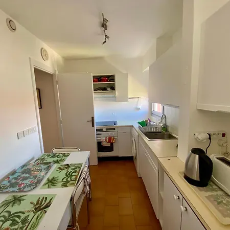 2p Sur Mer- Proximite Plage, Parking * Cagnes-sur-Mer